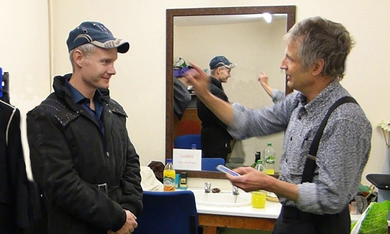 Pembrokeshire magician performs magic for Rhydian